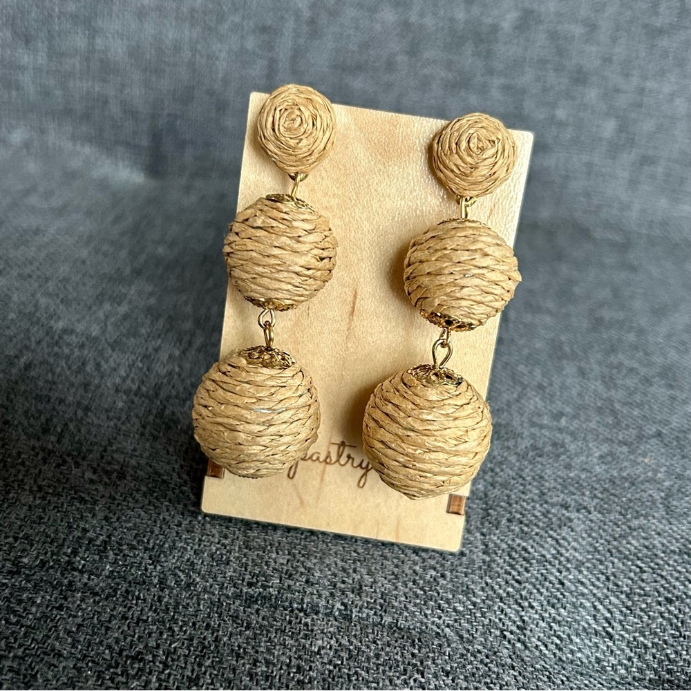 Rattan Covered, Dangling Drop Sphere Stud Earrings, Tan, Gold - Picture 5 of 17